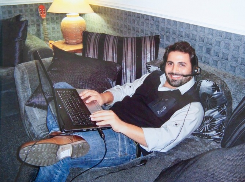 Amor jorobado: un pensionista tendrá que pagar a un hombre guapo de Egipto que la sedujo con camellos Amor jorobado: un pensionista tendrá que pagar a un hombre guapo de Egipto que la sedujo con camellos