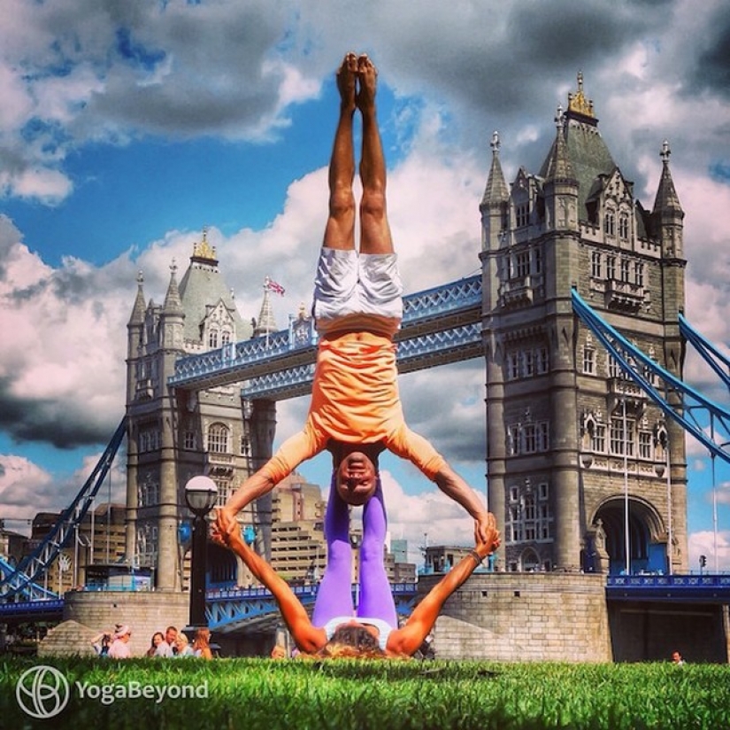 Amor y clases de yoga se pueden encontrar en todas partes