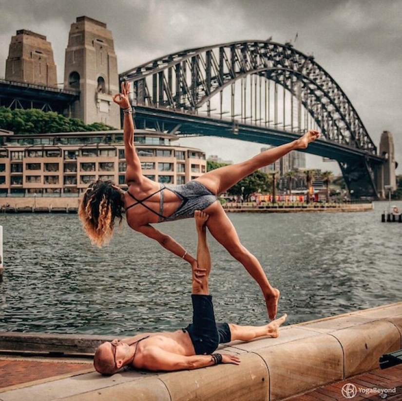 Amor y clases de yoga se pueden encontrar en todas partes