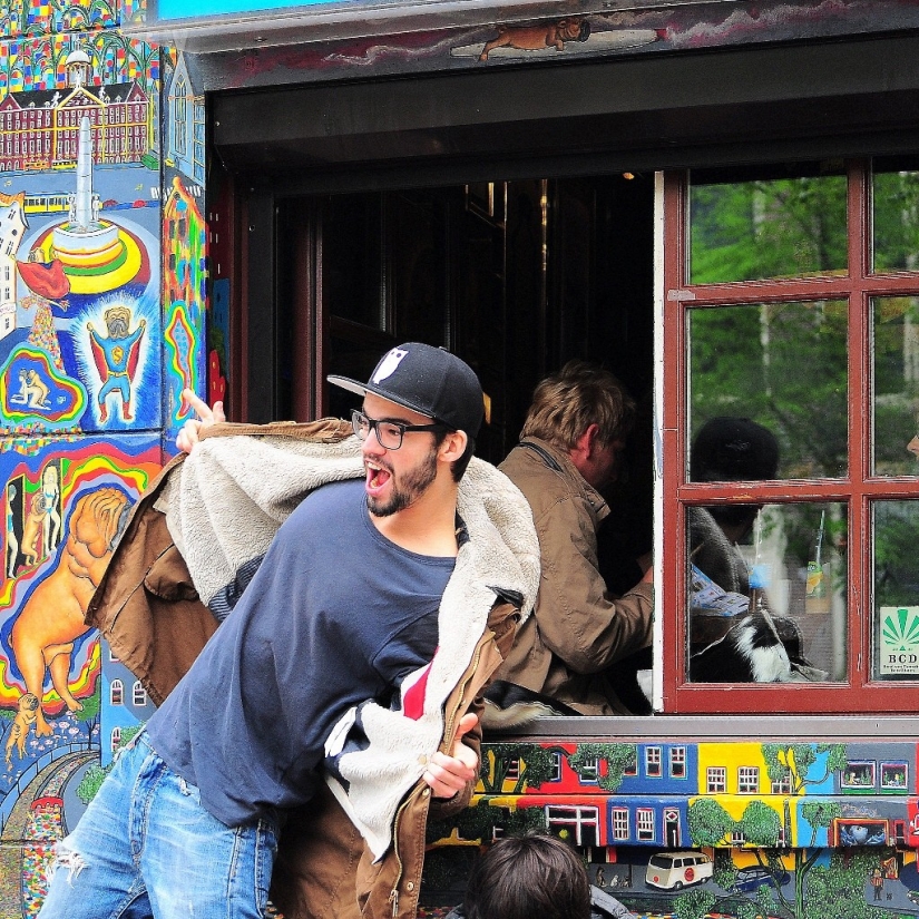 Amsterdam en las figuras y fotos Amsterdam en las figuras y fotos