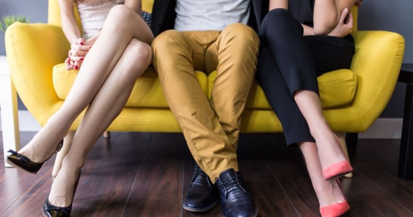 An American sleeps with his wife, her sister and mother-in-law. Everyone is happy with this state of affairs An American sleeps with his wife, her sister and mother-in-law. Everyone is happy with this state of affairs