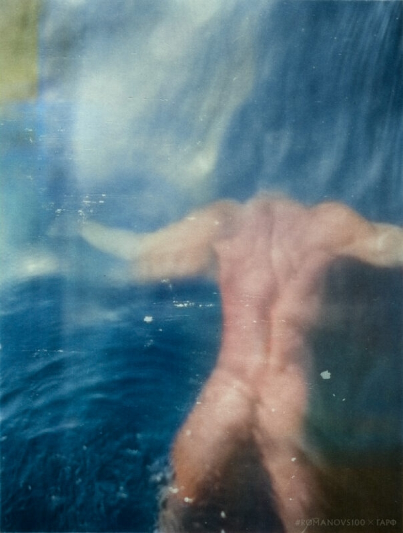 "And the tsar is naked!": foreigners were struck by nude photos of Emperor Nicholas II