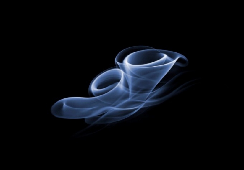 Art cigarette smoke