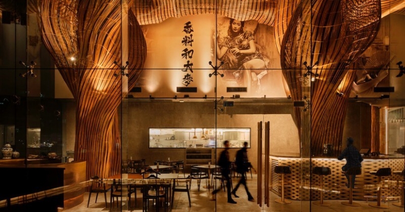 As the restaurant in Bangkok decorated with a giant fountains of beer