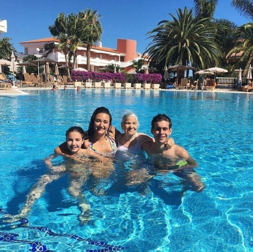 Baba Lena, who was walking alone: the story of 91-year-old adventurer from Krasnoyarsk Baba Lena, who was walking alone: the story of 91-year-old adventurer from Krasnoyarsk