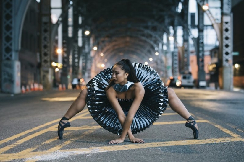 Bailarinas en tutús de origami en un inusual proyecto fotográfico llamado"Plie"