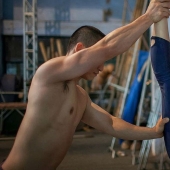 Be in character: The hard everyday life of Vietnamese circus performers