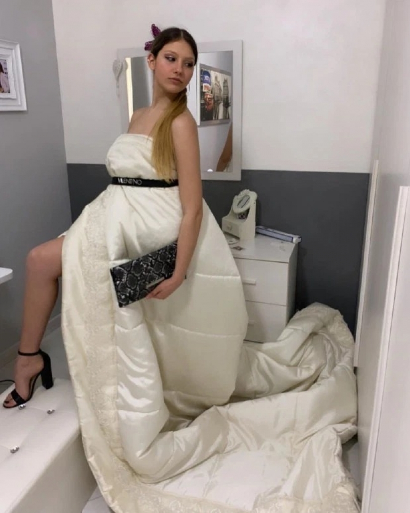 Blanket Dress: a new trend is conquering Instagram Blanket Dress: a new trend is conquering Instagram