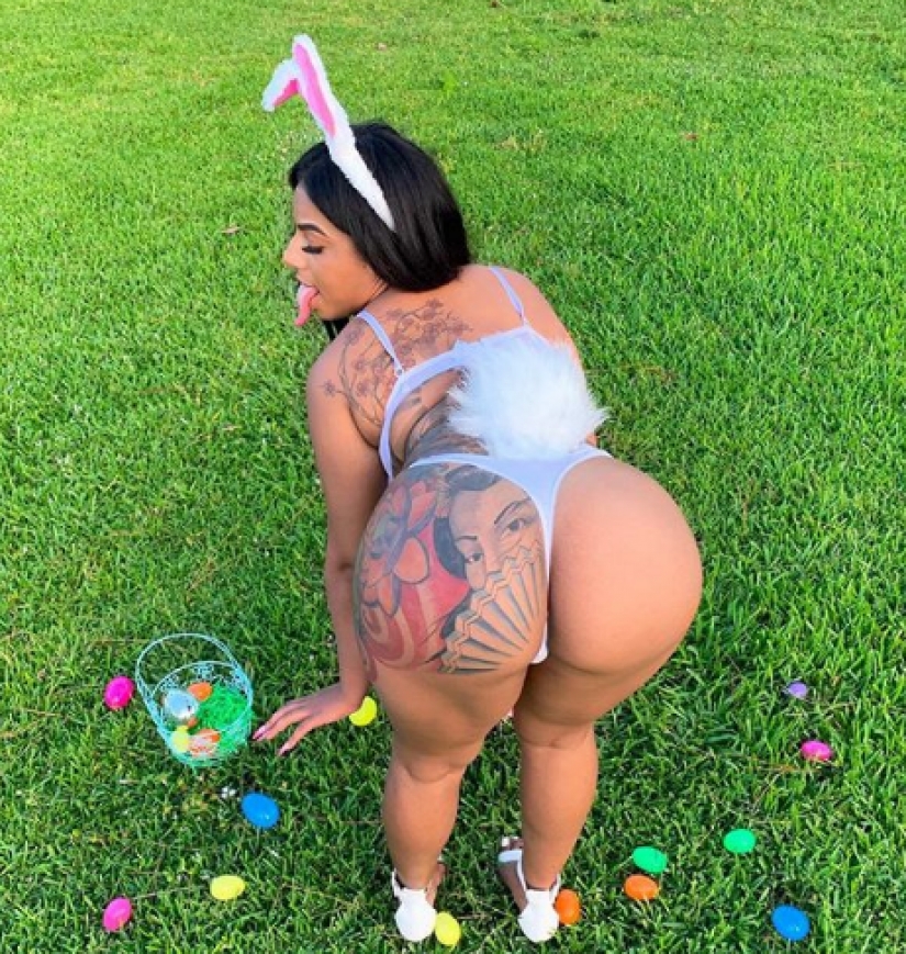 Blogger from the USA has earned a long tongue a fortune