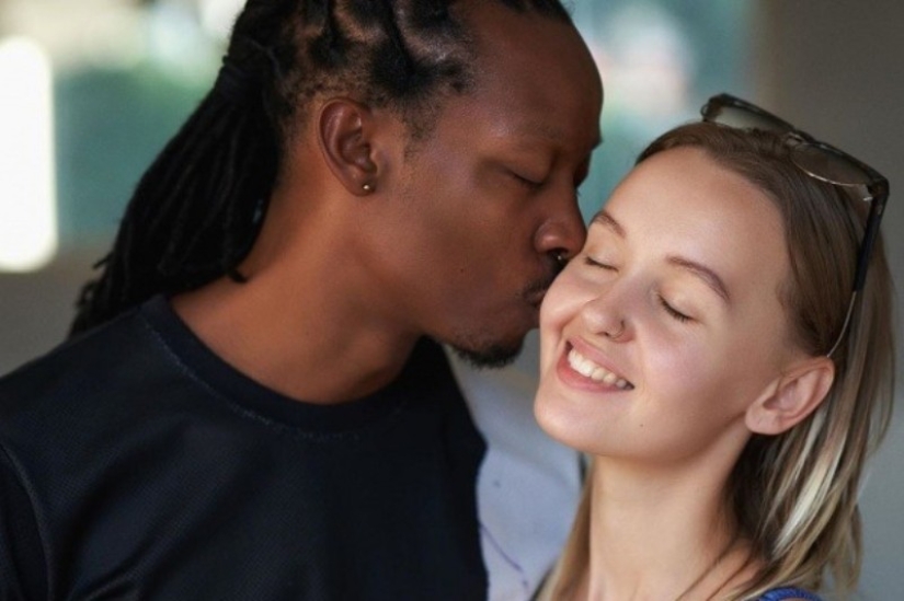 Blogger rusa y su novio de piel oscura murieron en China Blogger rusa y su novio de piel oscura murieron en China