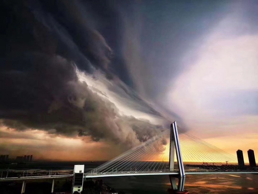 Blogger rusa y su novio de piel oscura murieron en China Blogger rusa y su novio de piel oscura murieron en China