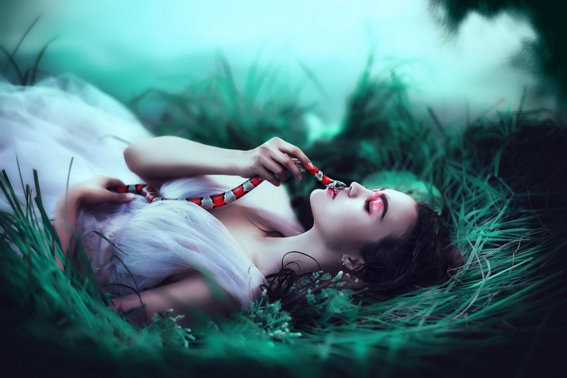 Bosque de la Princesa y las sirenas: Perm fotógrafo toma fabuloso bellezas en los bosques de la región Kama Bosque de la Princesa y las sirenas: Perm fotógrafo toma fabuloso bellezas en los bosques de la región Kama