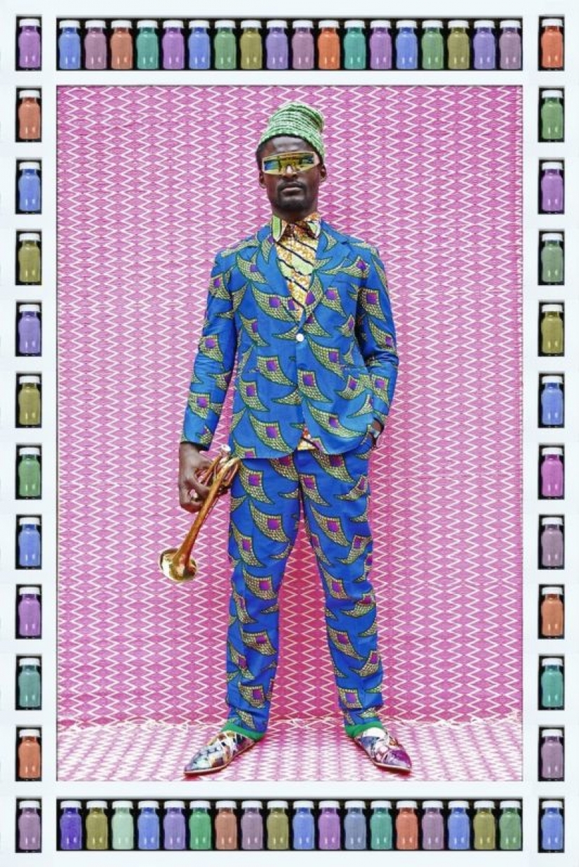 Bright and hot: the photographer from Morocco relieves local hipsters Bright and hot: the photographer from Morocco relieves local hipsters