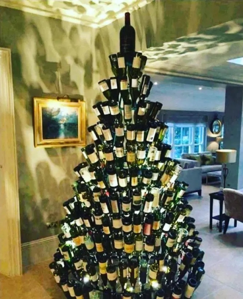 British Housewives collect bottles to make them a Christmas tree