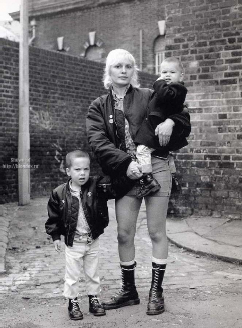 British subcultures of the 1970s and 1990s British subcultures of the 1970s and 1990s