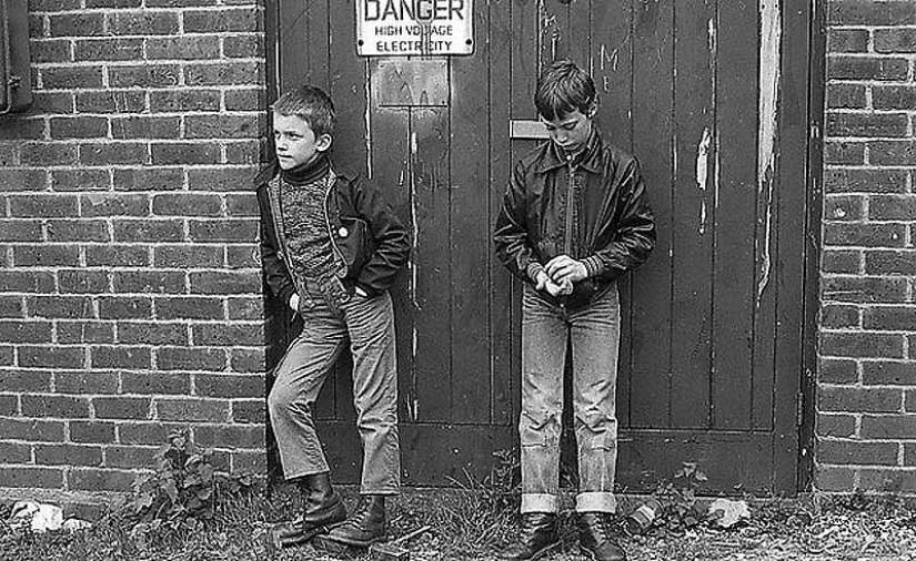 British subcultures of the 1970s and 1990s British subcultures of the 1970s and 1990s