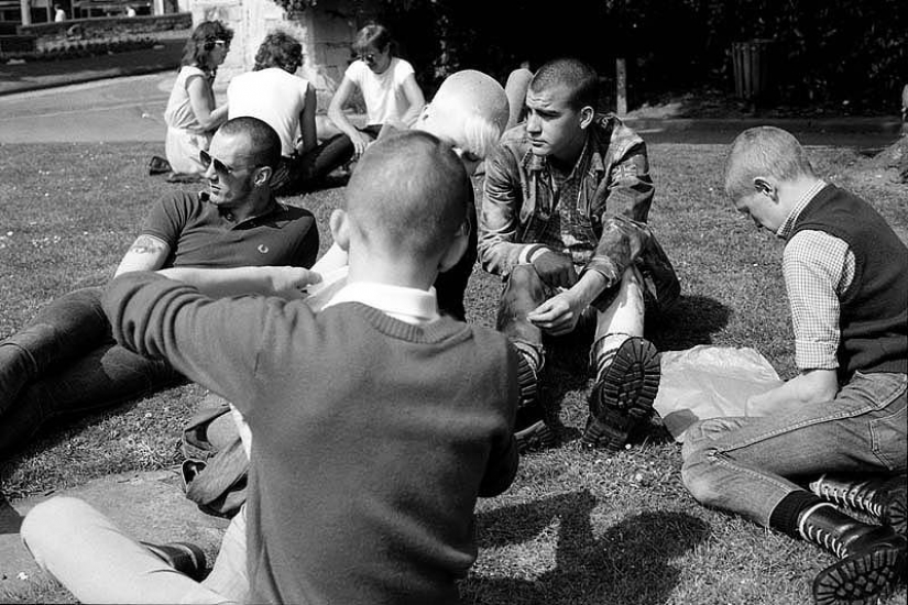 British subcultures of the 1970s and 1990s British subcultures of the 1970s and 1990s