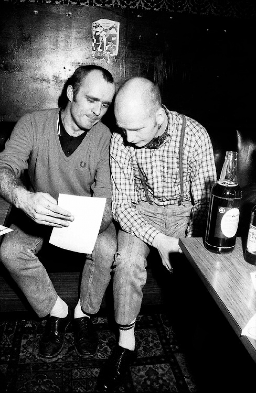 British subcultures of the 1970s and 1990s British subcultures of the 1970s and 1990s