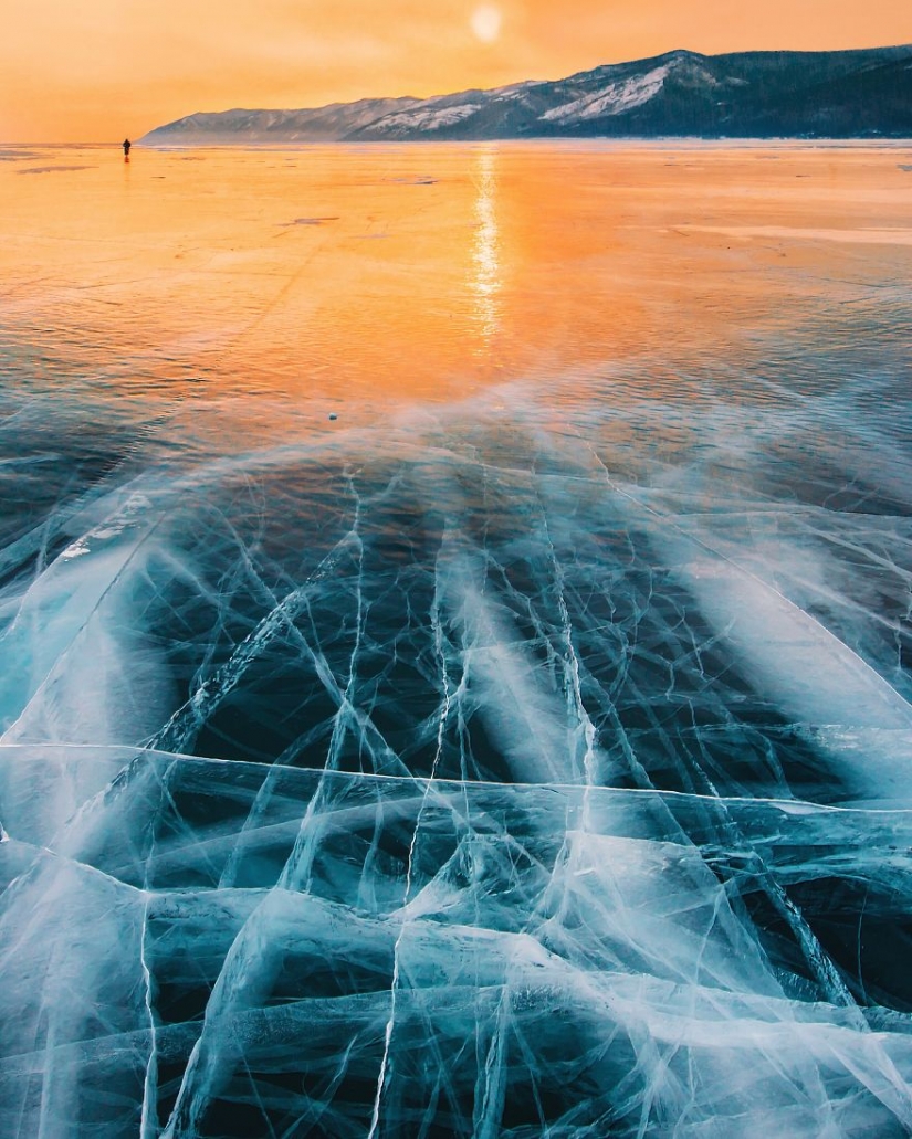 Camina sobre el Baikal helado