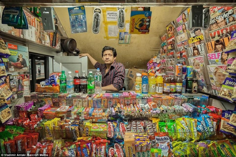 Canadian photographer Vladimir Antaki studies the mysterious life of shopkeepers