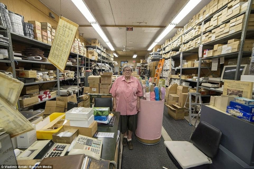 Canadian photographer Vladimir Antaki studies the mysterious life of shopkeepers