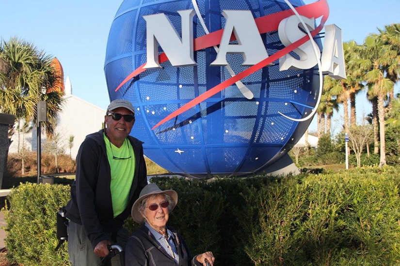 Cancer patient 90-year-old American went on a trip instead of treatment