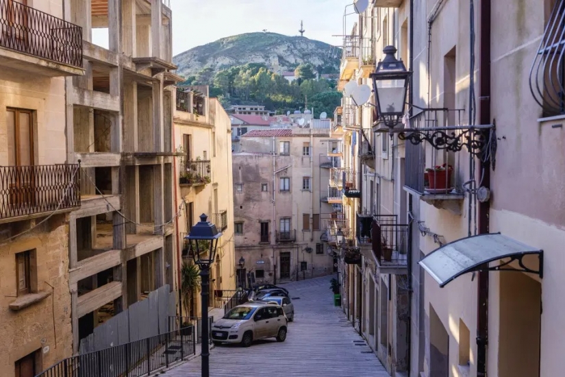 Casas al precio de 1 euro y dinero para mudarse al pueblo: Italia sigue sorprendiendo con ofertas increíbles Casas al precio de 1 euro y dinero para mudarse al pueblo: Italia sigue sorprendiendo con ofertas increíbles