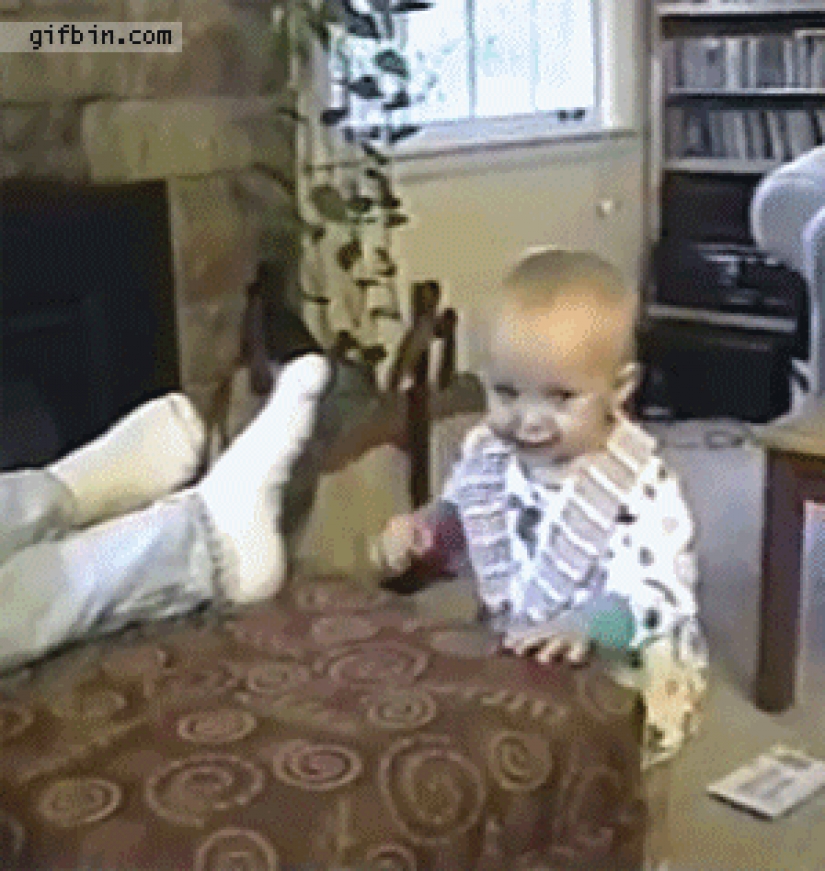 Children who can't believe his eyes