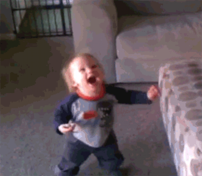 Children who can't believe his eyes
