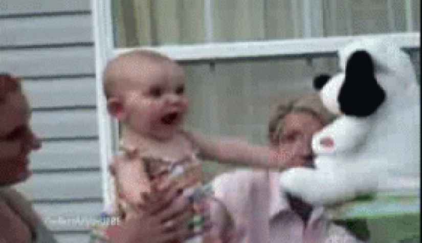 Children who can't believe his eyes