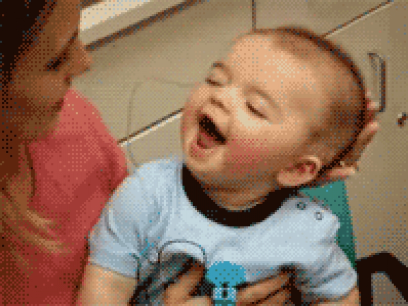 Children who can't believe his eyes