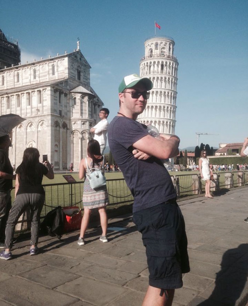 Cómo correctamente troll turistas en la Torre Inclinada de Pisa Cómo correctamente troll turistas en la Torre Inclinada de Pisa