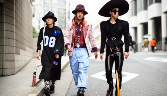 Cómo no regalarse como turista y pasar por un local en 24 ciudades del mundo