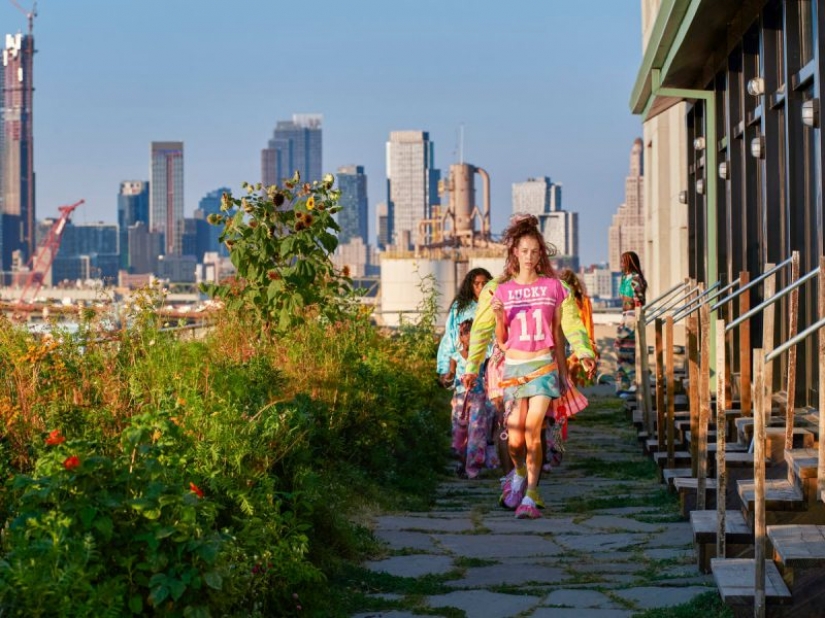 ¿Cómo se ve la nueva tendencia de maquillaje-maquillaje de oreja