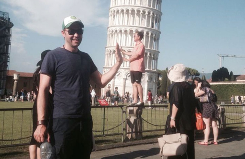 Cómo troll turistas en la Torre Inclinada de Pisa Cómo troll turistas en la Torre Inclinada de Pisa