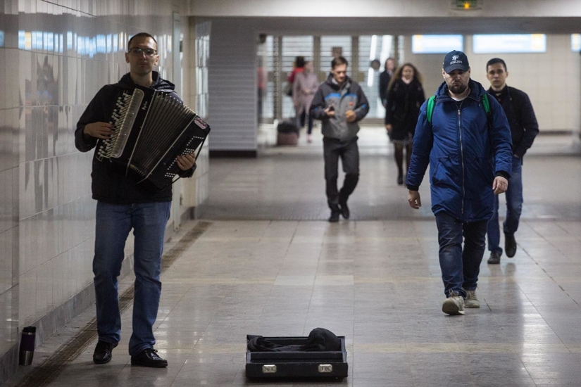 ¿Cómo utilizan los residentes de Omsk su única estación de metro? ¿Cómo utilizan los residentes de Omsk su única estación de metro?