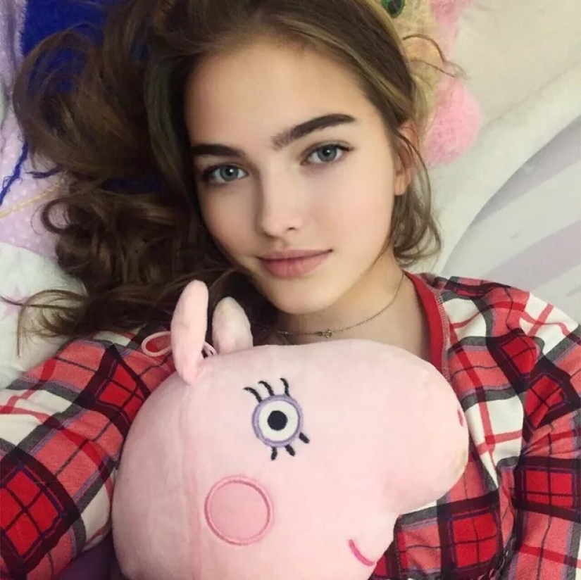 Como ahora parece ser el más famoso modelo de las niñas Como ahora parece ser el más famoso modelo de las niñas