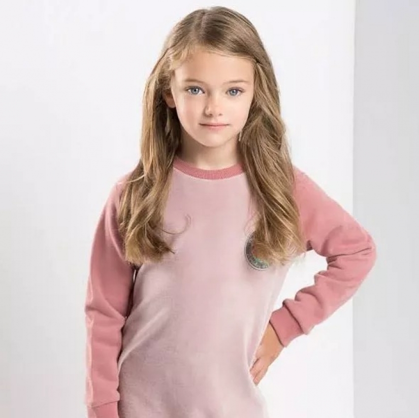 Como ahora parece ser el más famoso modelo de las niñas Como ahora parece ser el más famoso modelo de las niñas