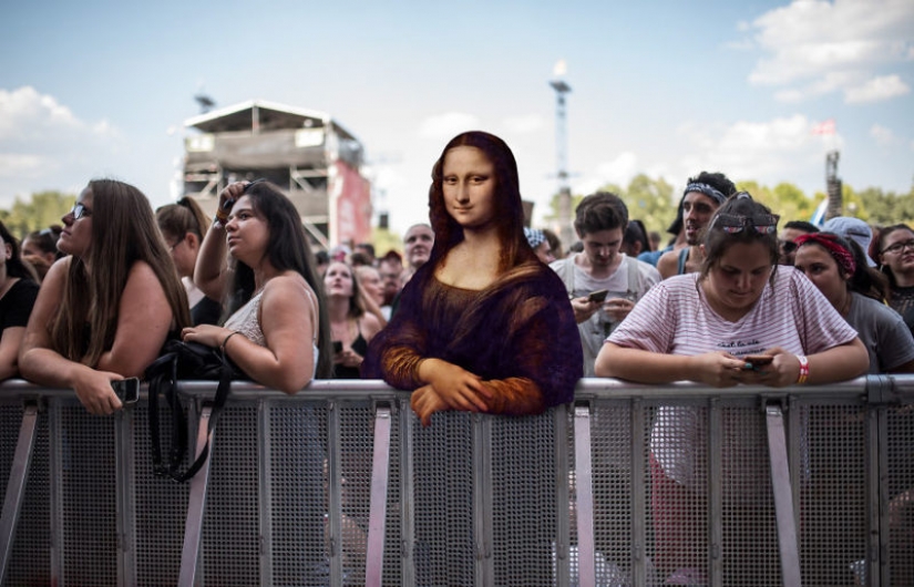 Como la Mona Lisa se utiliza para colgar en la Europea "Burning Man" Como la Mona Lisa se utiliza para colgar en la Europea "Burning Man"
