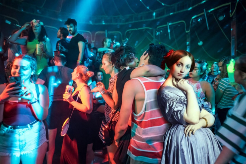 Como la Mona Lisa se utiliza para colgar en la Europea "Burning Man" Como la Mona Lisa se utiliza para colgar en la Europea "Burning Man"