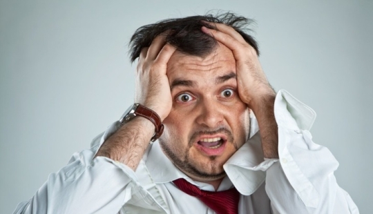 Court bans Australian from leaving Israel for 8000 years because of alimony Court bans Australian from leaving Israel for 8000 years because of alimony