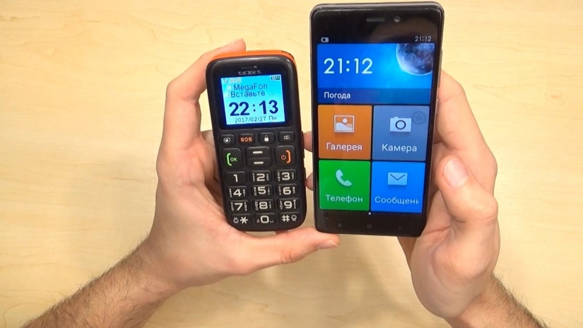 "Cover the phone's camera!": expert on IT security told me how watching us secret services