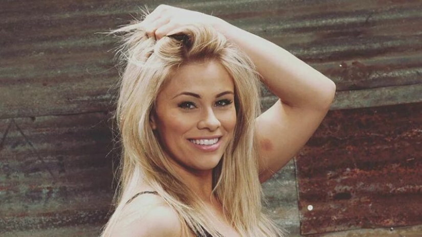 "Cried for hours": how MMA is changing the face of beauties