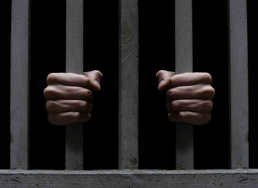 Criminals with experience: 10 Russian celebrities who were in prison