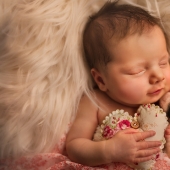 Cuando eres linda como el infierno: abrazos a los bebés y las Mascotas en el proyecto de la fotógrafa de Londres