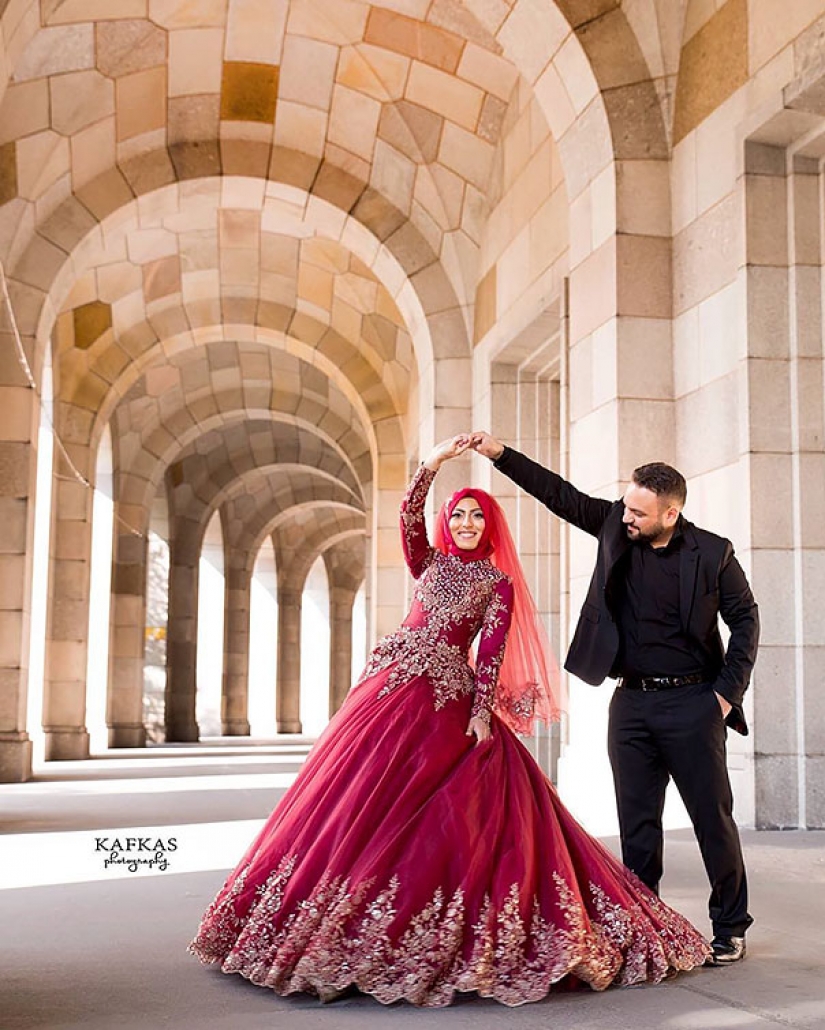 Dazzling brides in hijabs Dazzling brides in hijabs