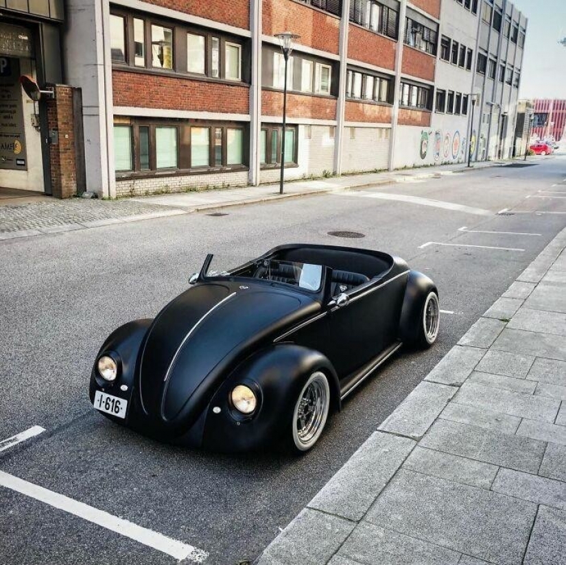 De un "Escarabajo" a un roadster: la increíble transformación del Volkswagen Beetle de 1961 De un "Escarabajo" a un roadster: la increíble transformación del Volkswagen Beetle de 1961
