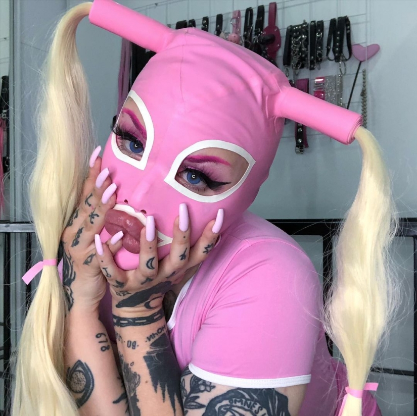 De una Gotessa a una estrella porno: la impactante transformación de la ucraniana Nastya Crimson