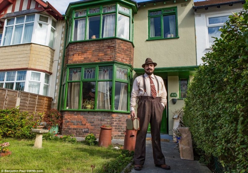 De vuelta al pasado: los Británicos habían transformado su casa en el estilo de la década de 1930-erótico De vuelta al pasado: los Británicos habían transformado su casa en el estilo de la década de 1930-erótico