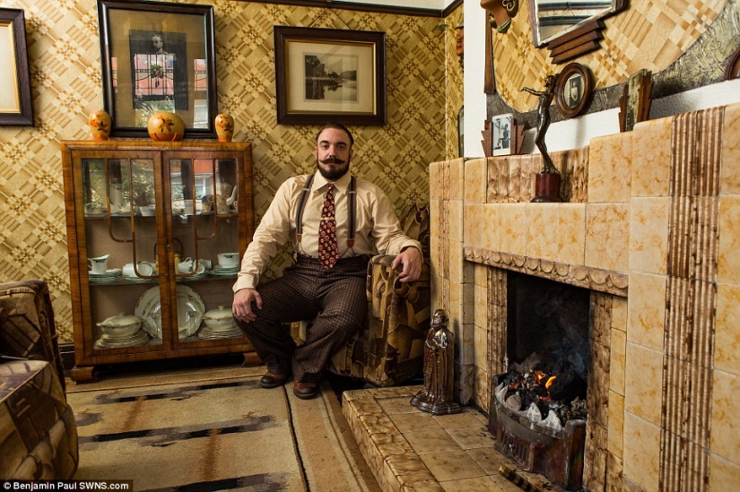 De vuelta al pasado: los Británicos habían transformado su casa en el estilo de la década de 1930-erótico De vuelta al pasado: los Británicos habían transformado su casa en el estilo de la década de 1930-erótico